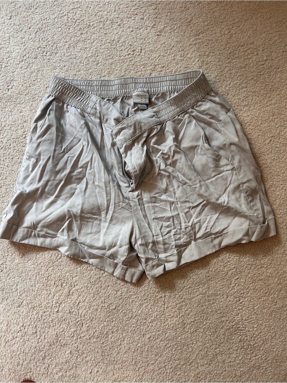 a new day khaki Women's Cargo Shorts